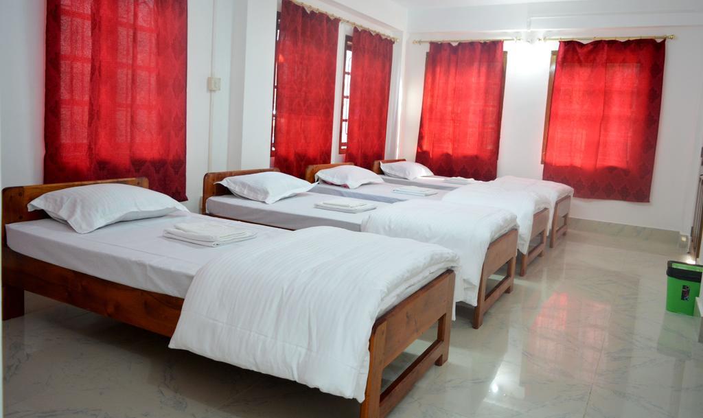 Dovipie Inn Kohima Экстерьер фото